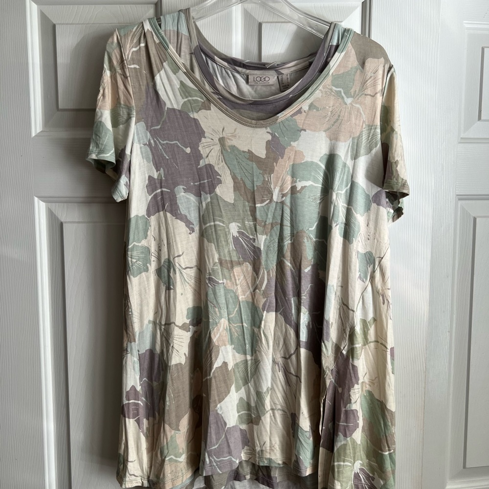 LOGO by Lori Goldstein layered top